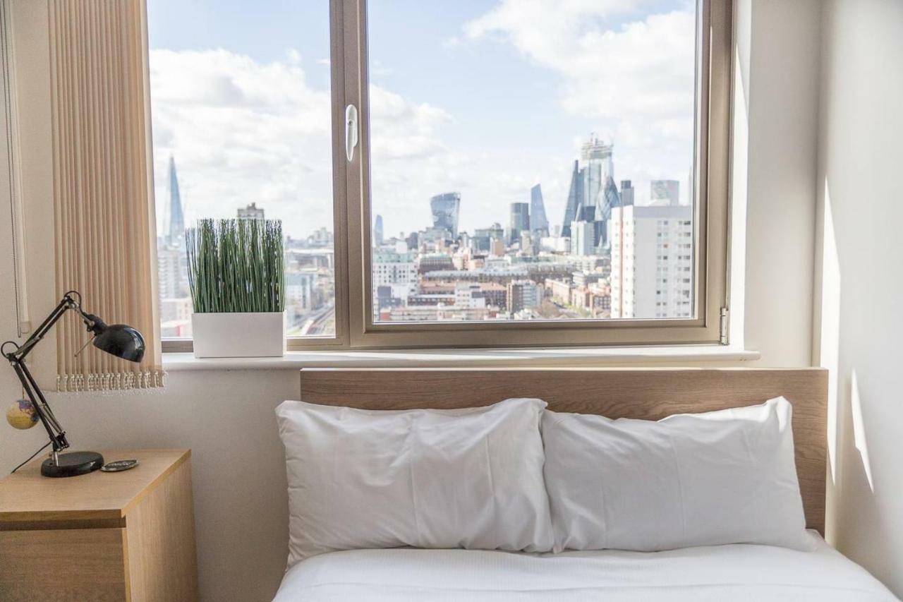 Modern 1 Bedroom Apartment In E1 With Great Views Londres Exterior foto